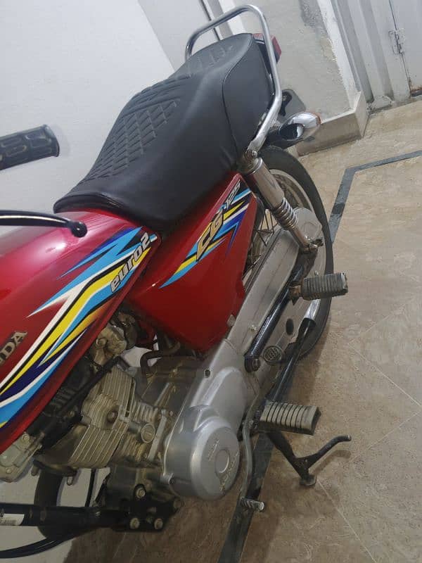 Honda 125 brand new condition total jenuin 8