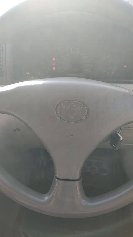 Toyota Corolla 2.0 D 2005 10