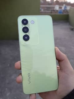 vivo y100 16Gb Ram 256Gb storage