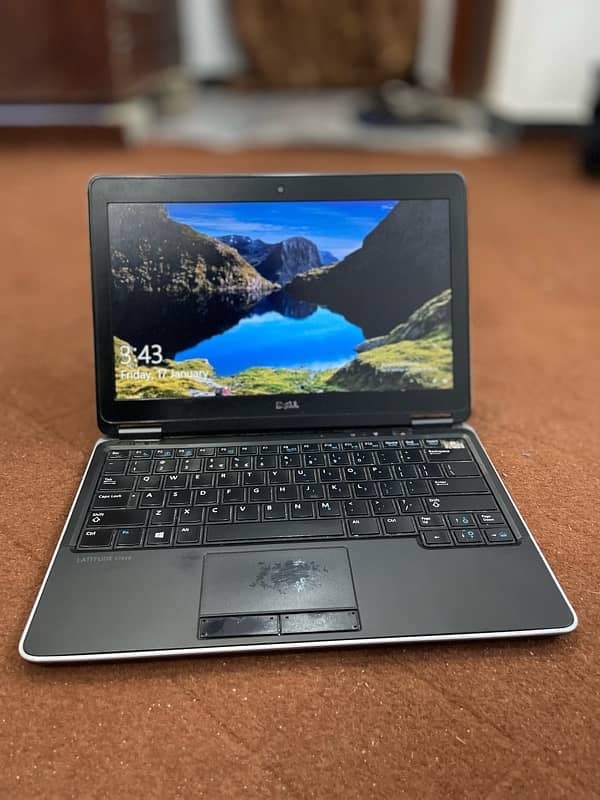 Dell Lattitude Laptop For sale 0