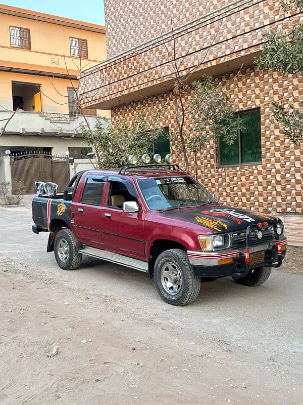 Toyota Hilux 1992 0