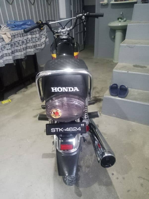 Honda 125 2011 1