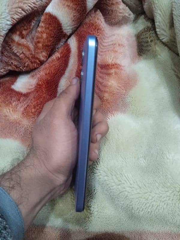 vivo y17s 6+6/128 2