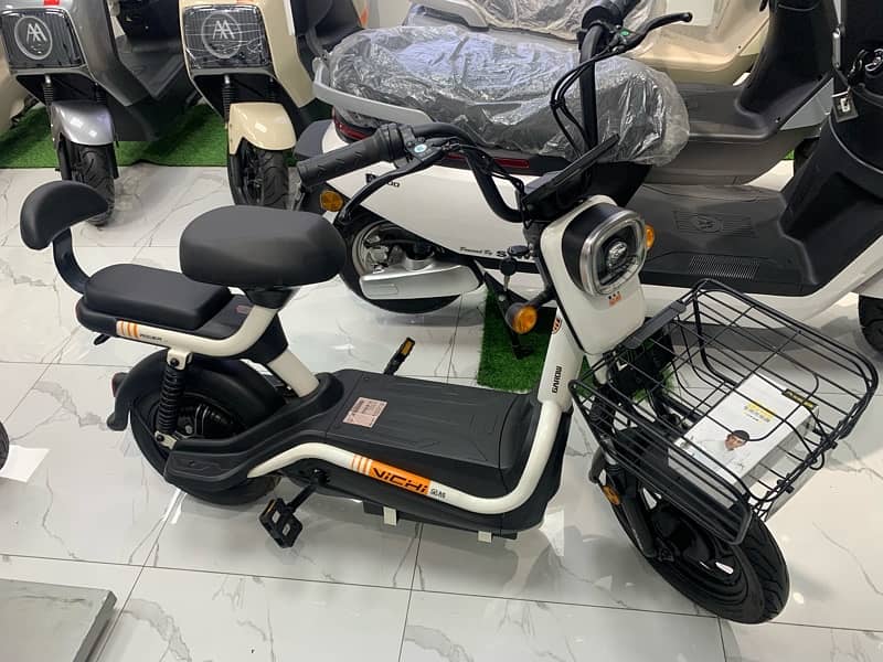 Aima electric scooty/scooter/electric scooty 1