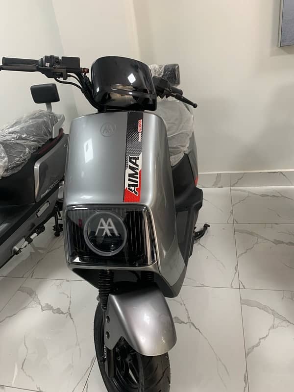 Aima electric scooty/scooter/electric scooty 3