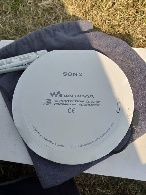 SONY CD WALKMAN PORTABLE CD PLAYER D-NE800 6