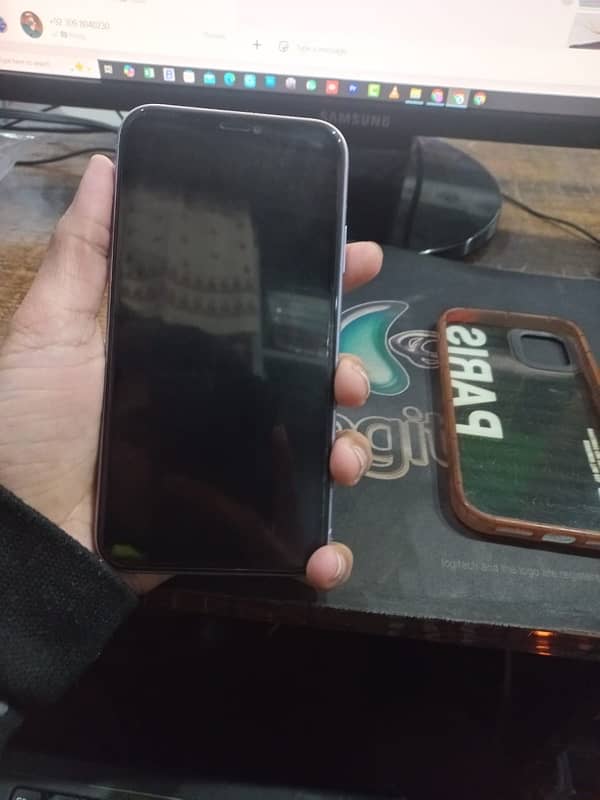 iPhone 11 64gb non pta jv 2