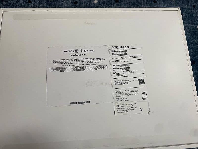 Macbook Pro M3, 8/512, 7