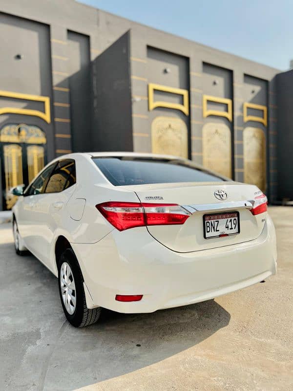 Toyota Corolla XLI 2018 9