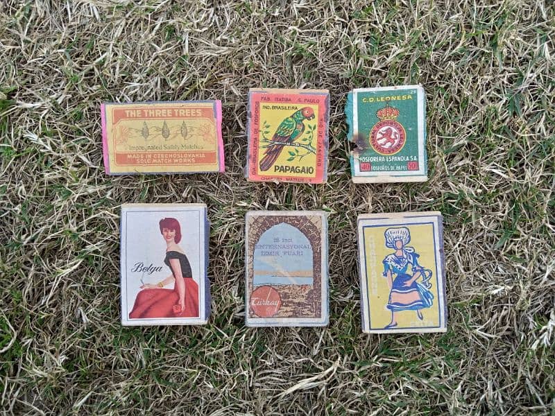 Vintage Matchbox Label Collection 0