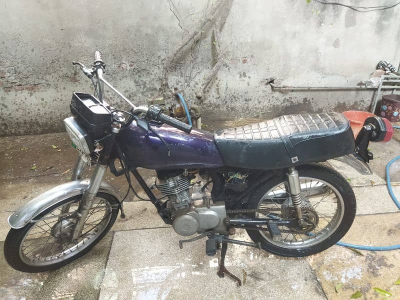 Honda 125 (2000) 2