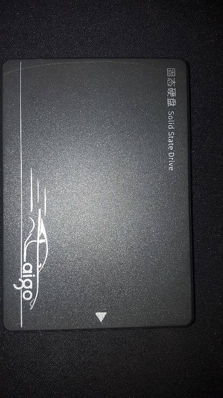 aigo branded SSD 128 Gb 5