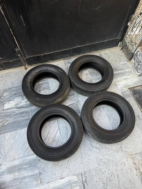 Tyres Japanese Dunlop 5