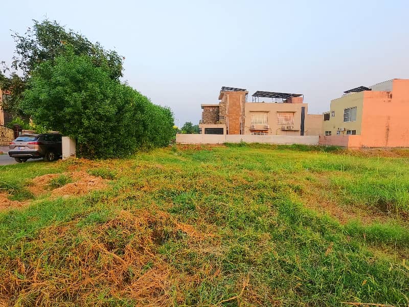 One Kanal Plot Surrounded By Houses ,Near Dolman Mall And Beautiful Location Plot For Sale 9