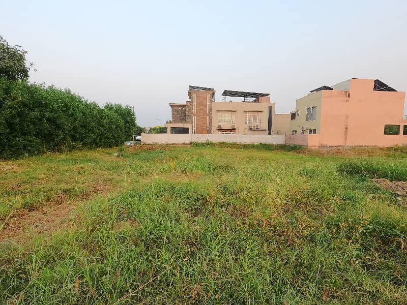 One Kanal Plot Surrounded By Houses ,Near Dolman Mall And Beautiful Location Plot For Sale 15