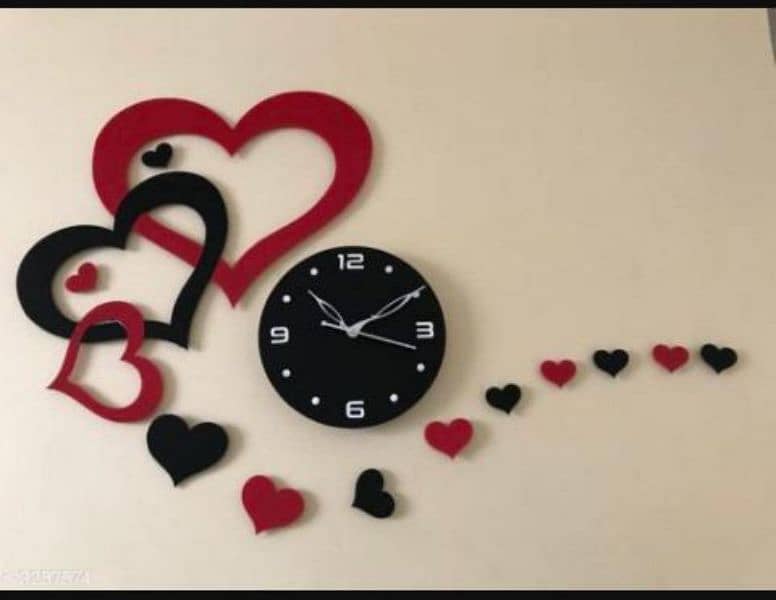 Heart Design Analogue Wall Clock 0