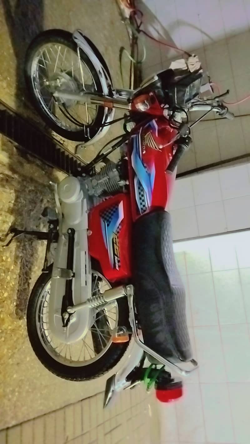 Honda CG 125 2024 5