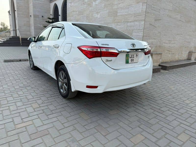 Toyota Altis Grande 2017 5