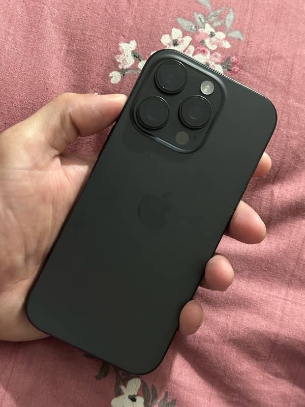 Iphone 16 Pro Black 1