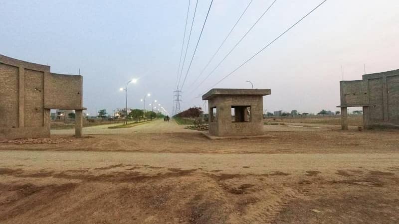 10 Marla Facing Commercial Plot For Sale 18