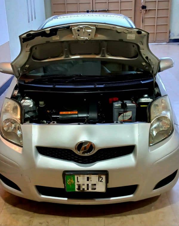 Toyota Vitz 2008 3