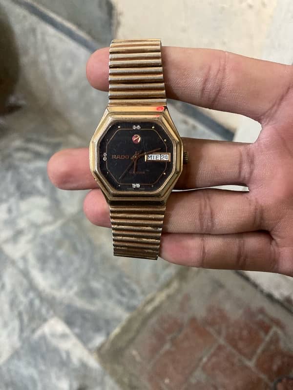 VINTAGE RADO VOYAGER 5