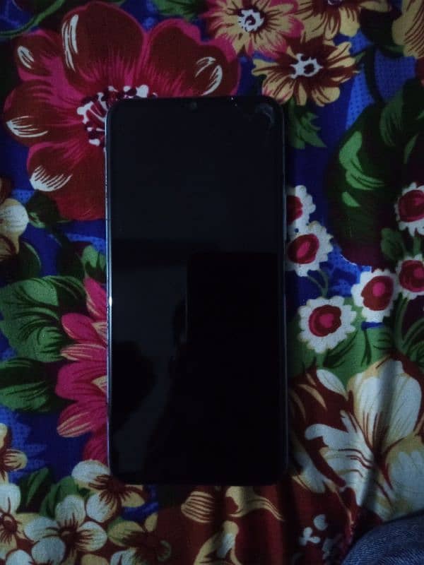 vivo y20 used for sale in emergency without box and charger 3