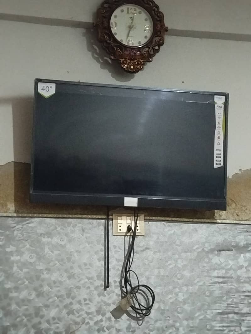 LED Smart 40" 0