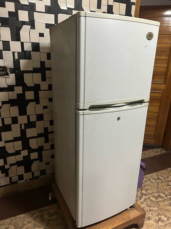 NON FROST LG DOUBLE DOOR FRIDGE 0