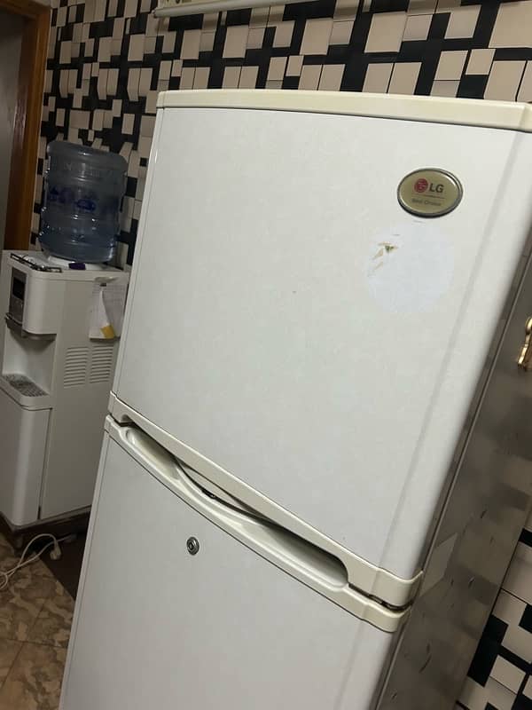 NON FROST LG DOUBLE DOOR FRIDGE 6