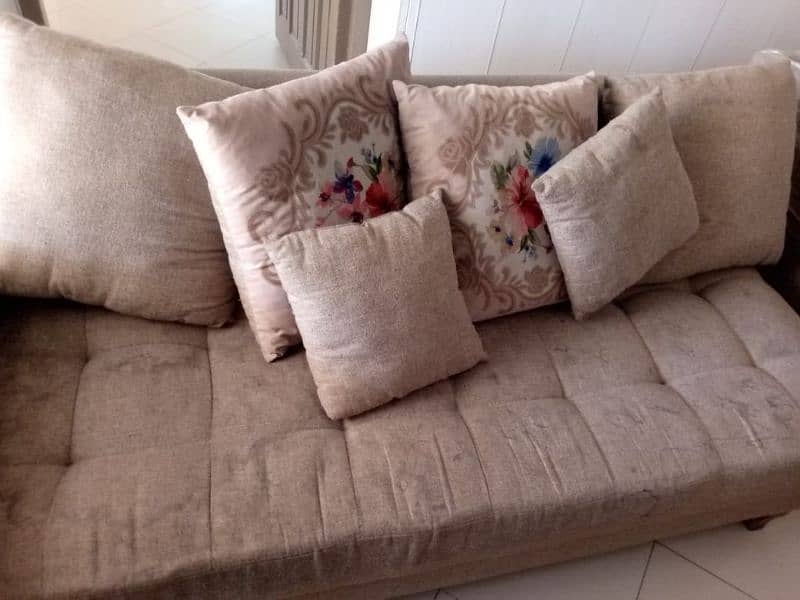 Sofa Set for sale immediately 5