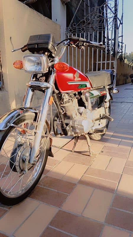 Honda CG 125 Special Edition 6