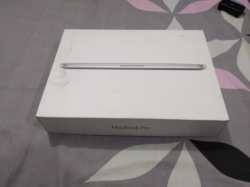 MacBook Pro (Retina, 13-inch Early 2015) Excellent Condition 2