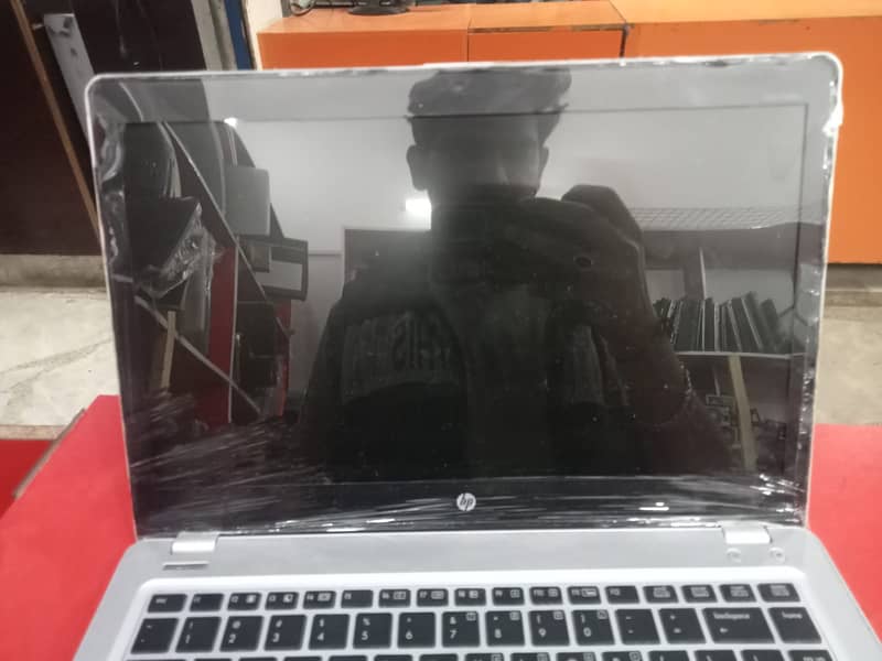 Hp Folio 9470m Urgent Sale 0