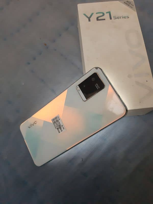 vivo y21 with box 4 64 glass change all okay urgent sale read more 0