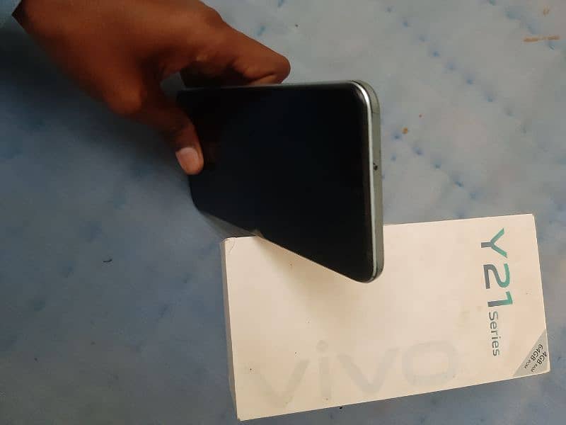 vivo y21 with box 4 64 glass change all okay urgent sale read more 9