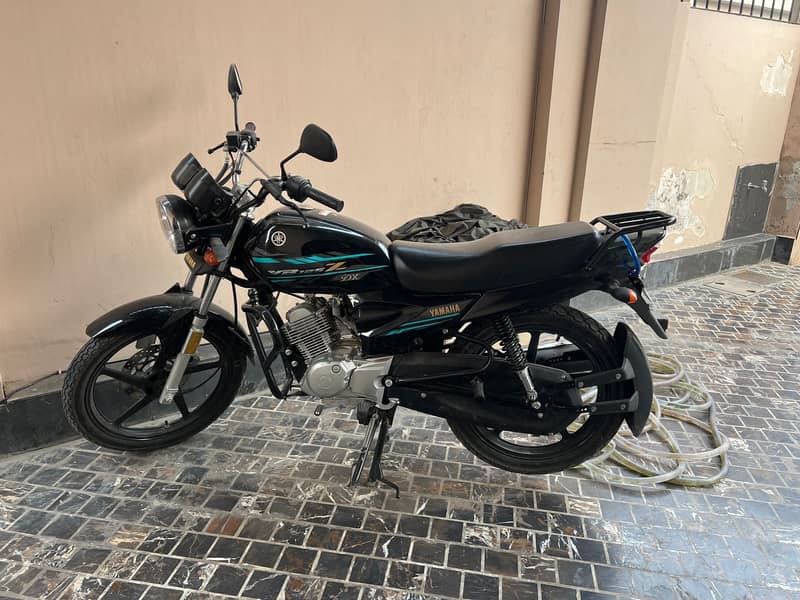 Yamaha YB 125Z 2024 0