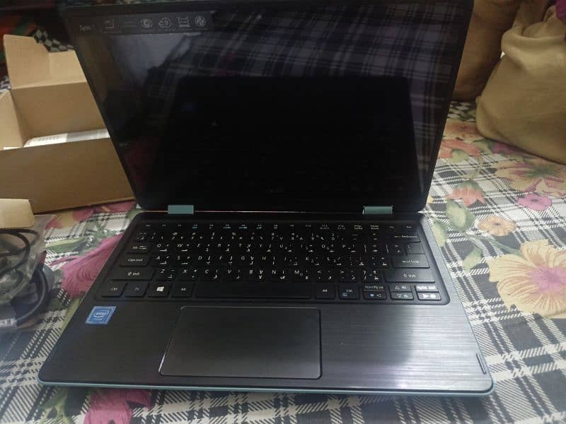 Acer laptop for urgent sale. 1