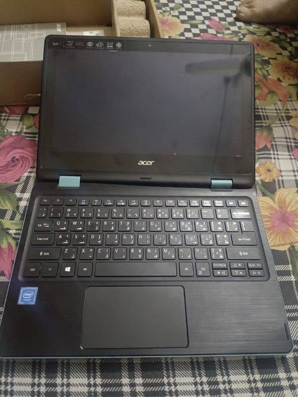 Acer laptop for urgent sale. 2