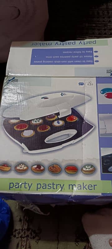 imported Party Pastry Maker. . 5