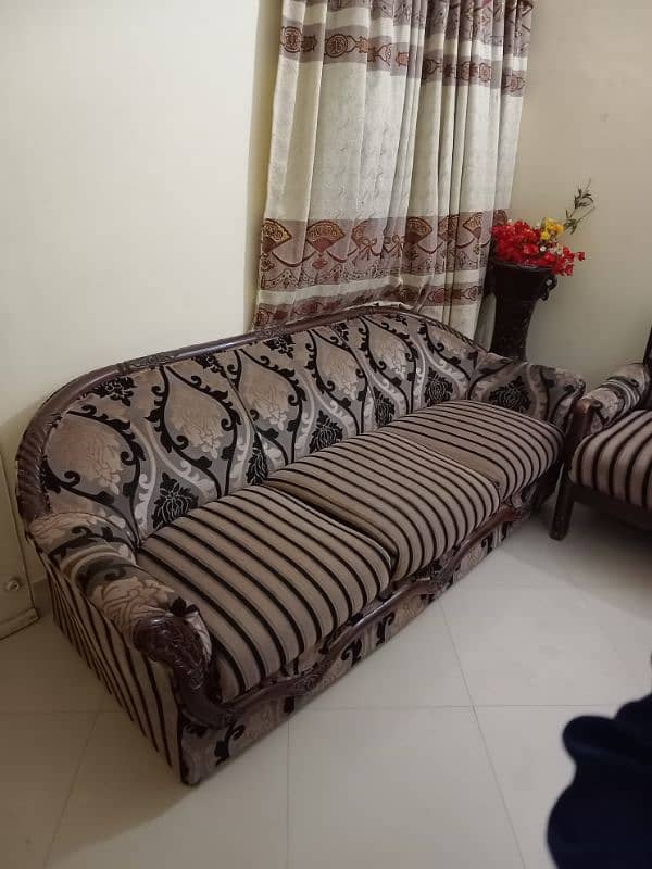 Sofa set for sale. Total 2 pairs 8 seaters 2