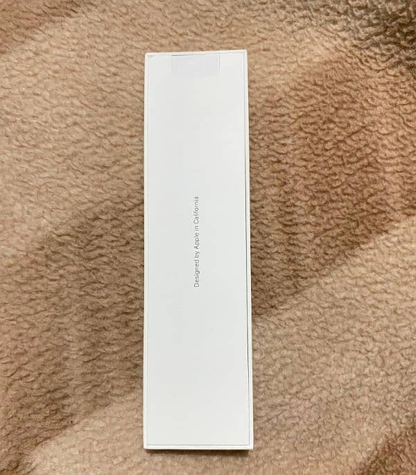 Apple Pencil 2nd Gen Model A3085 (USB-C) 2