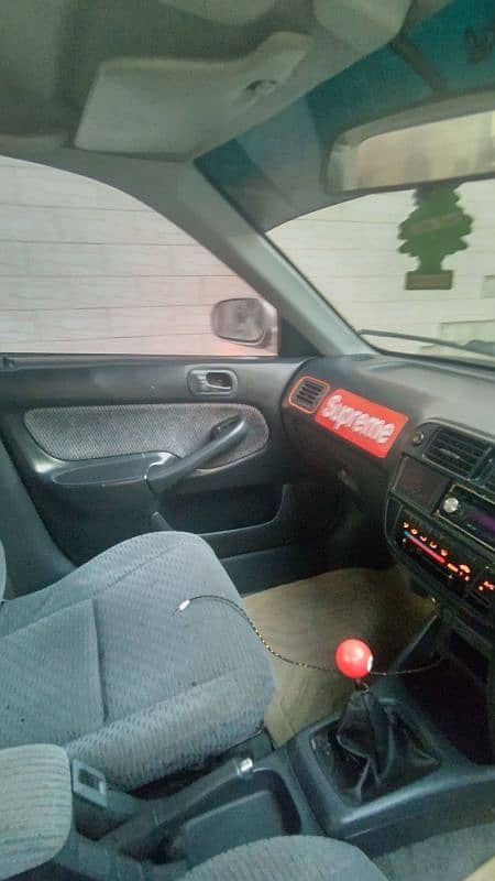 Honda Civic EXi 2000 5