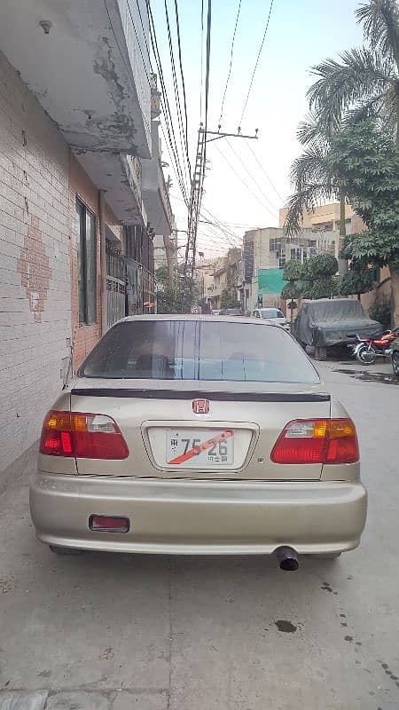 Honda Civic EXi 2000 10