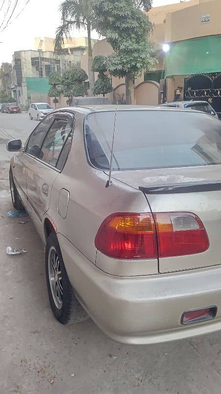 Honda Civic EXi 2000 11