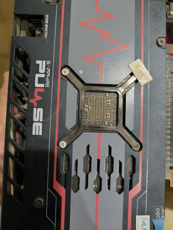 Selling Radeon Rx 5600xt Sealed card in good condition 3