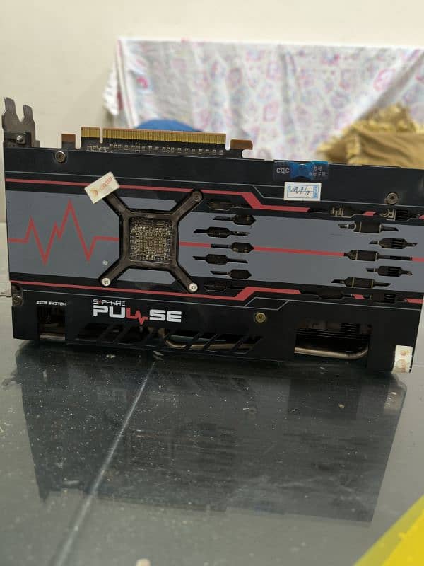 Selling Radeon Rx 5600xt Sealed card in good condition 5