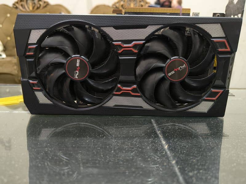 Selling Radeon Rx 5600xt Sealed card in good condition 6