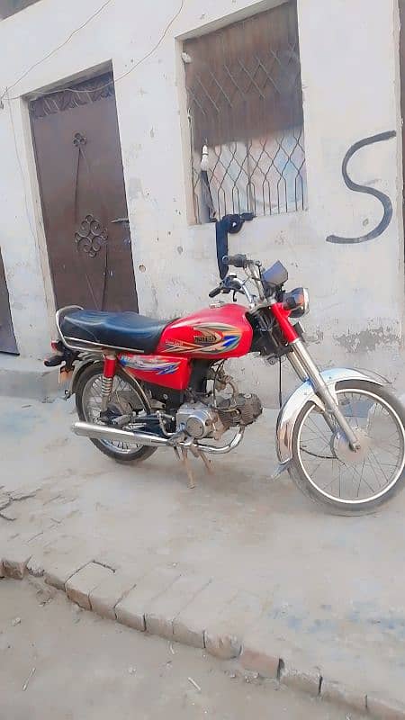 United 70cc bike 6