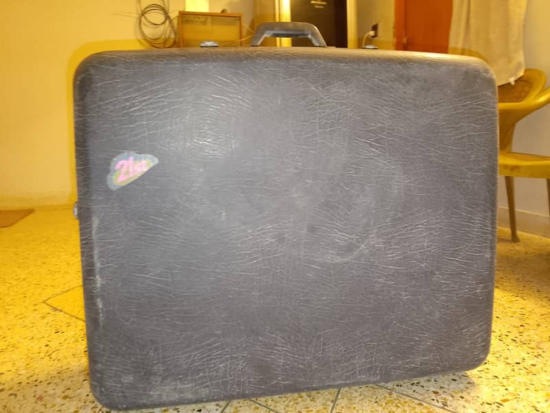 Used Luggage For Sale 1